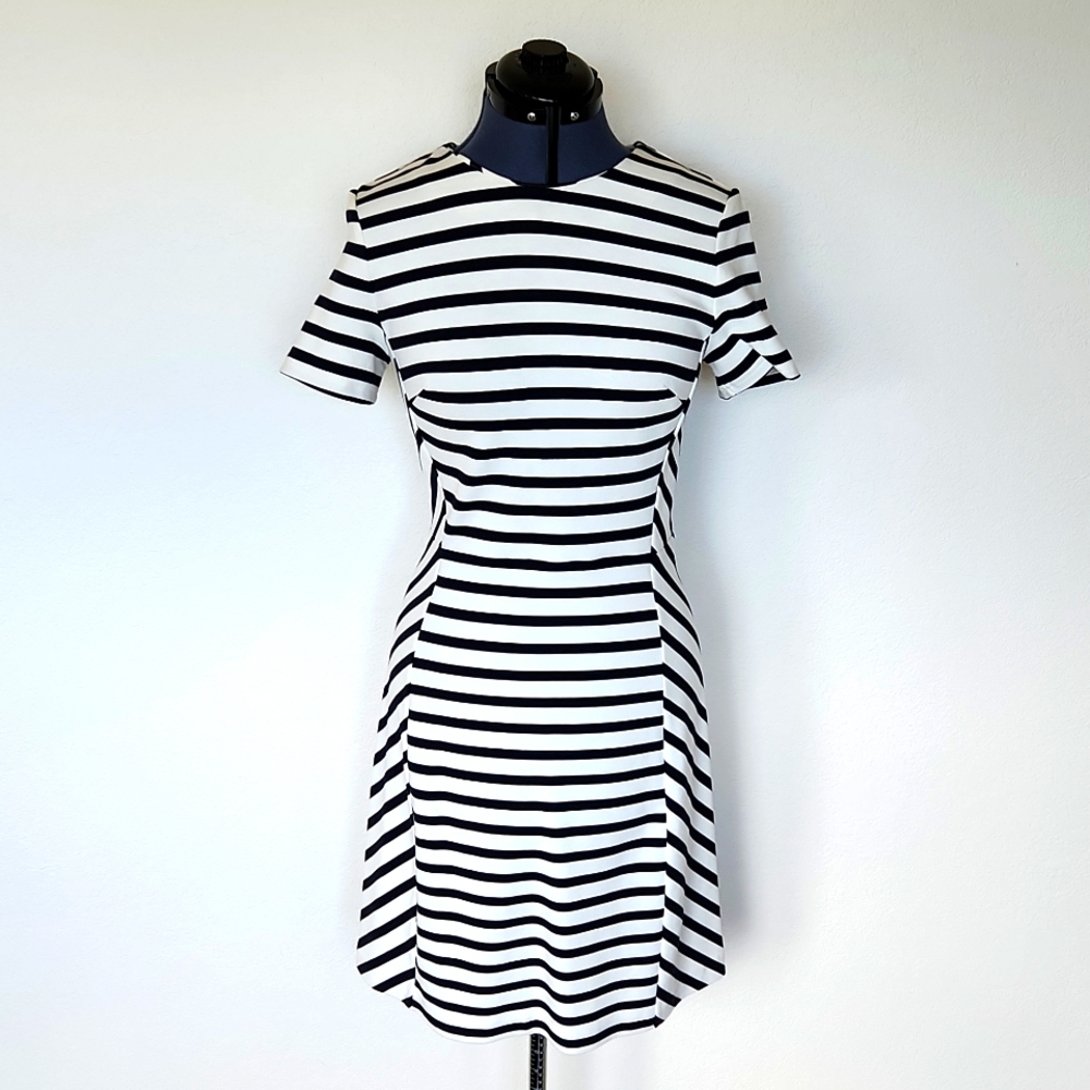 Brooks Brothers Women's Knee Length Dress Size Small
